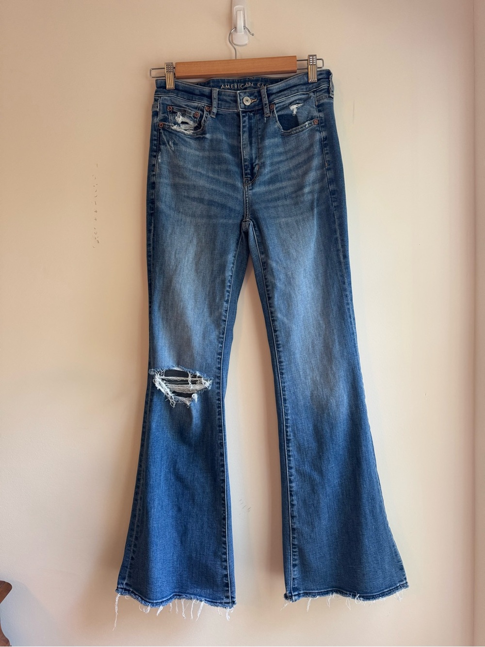 American Eagle Outfitters Medium Blue Distressed Flare Jeans